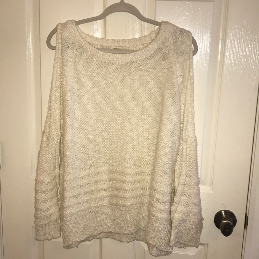 White knit top